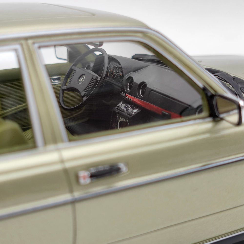 CULT 1:18 Mercedes-Benz 280E W123 1976 CML072-1 Resin Model Car Limited Green Toys Gift