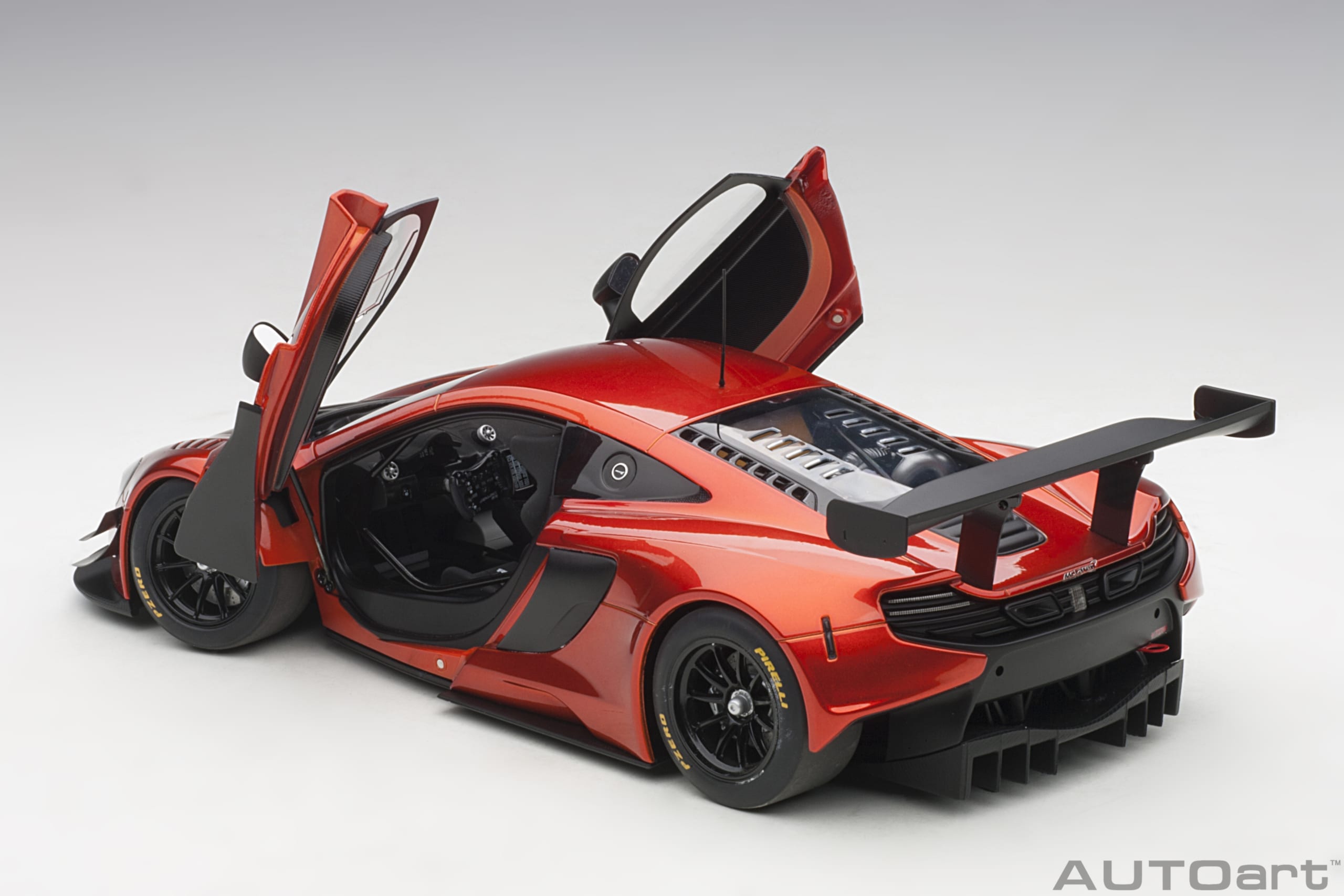 AUTOart 1:18 McLaren 650S GT3 Plain Body Version (Volcano Orange) 81642