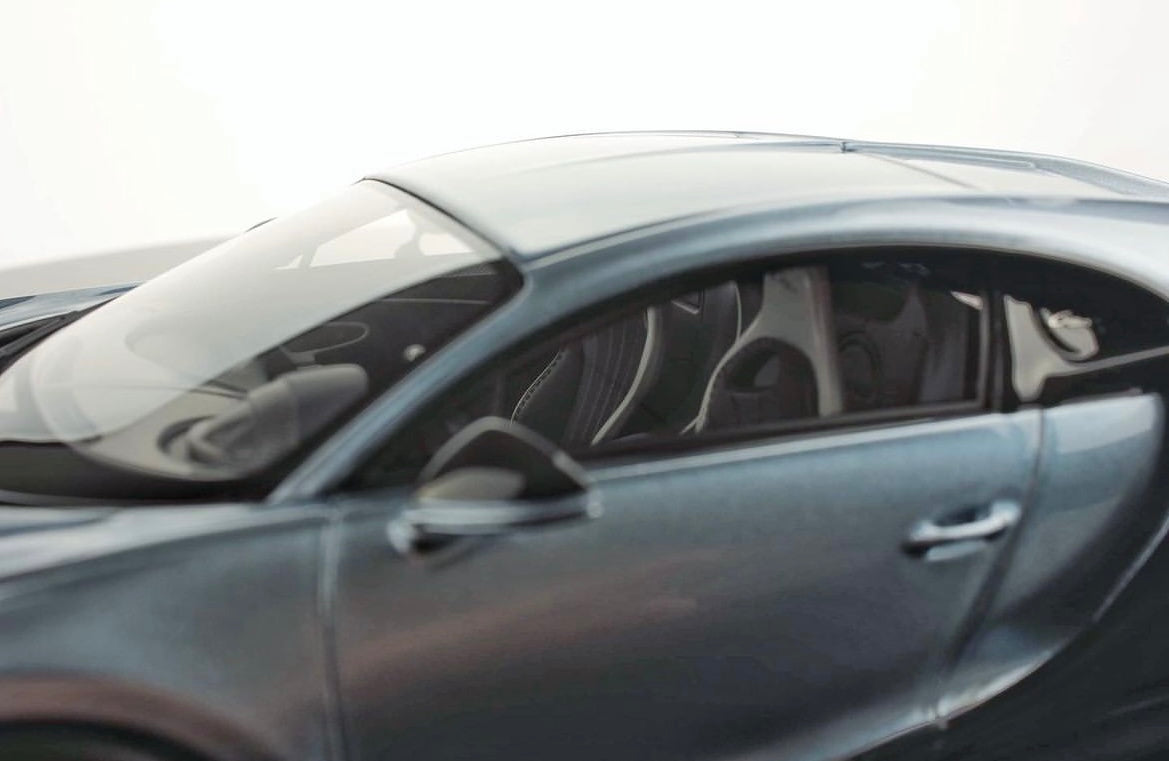 Bugatti Chiron Profilee - launch spec - 1:18