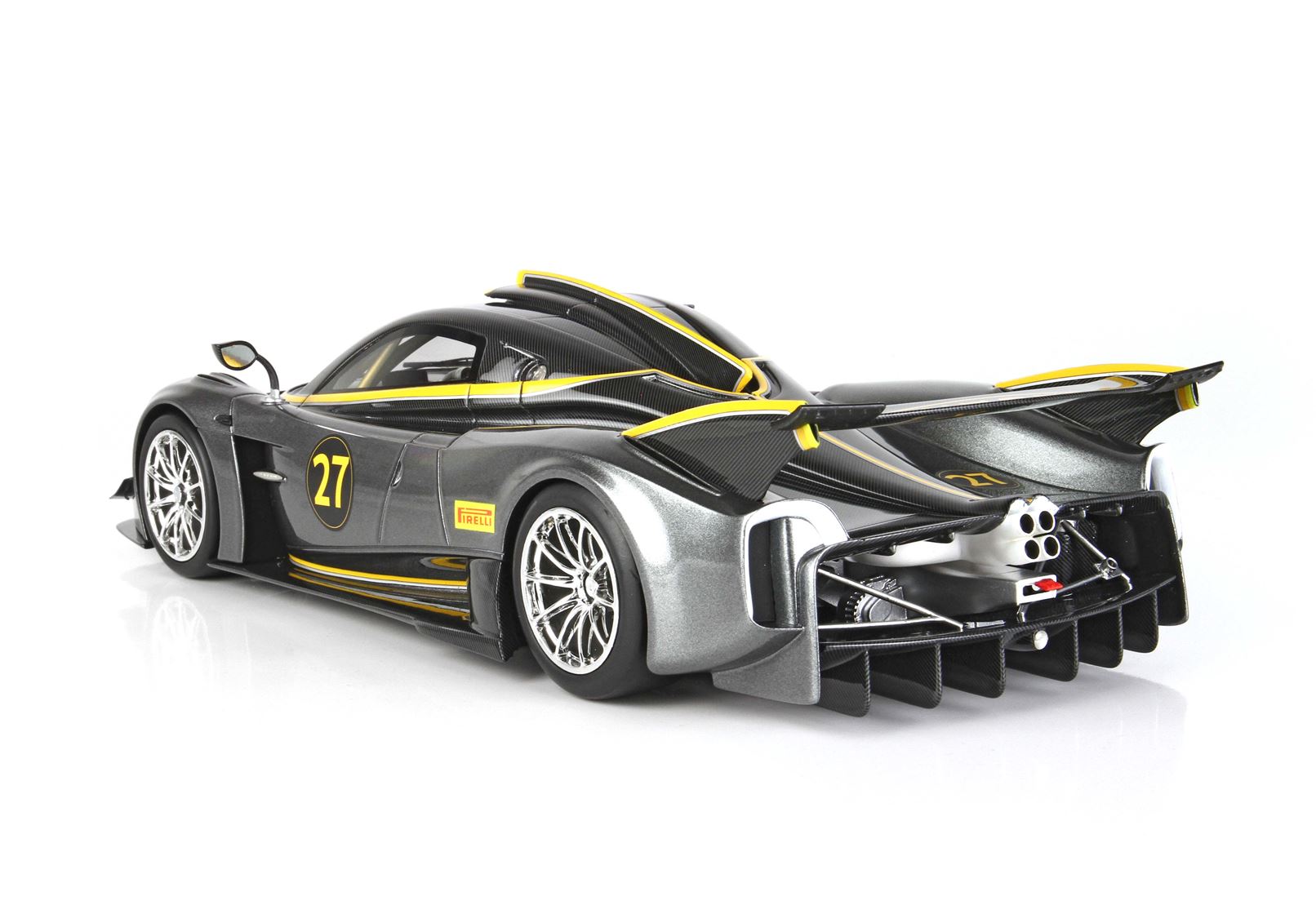 Pagani Huayra R - 1:18