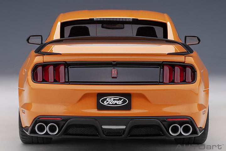 AUTOart 1:18 FORD SHELBY GT-350R (FURY ORANGE) 72929