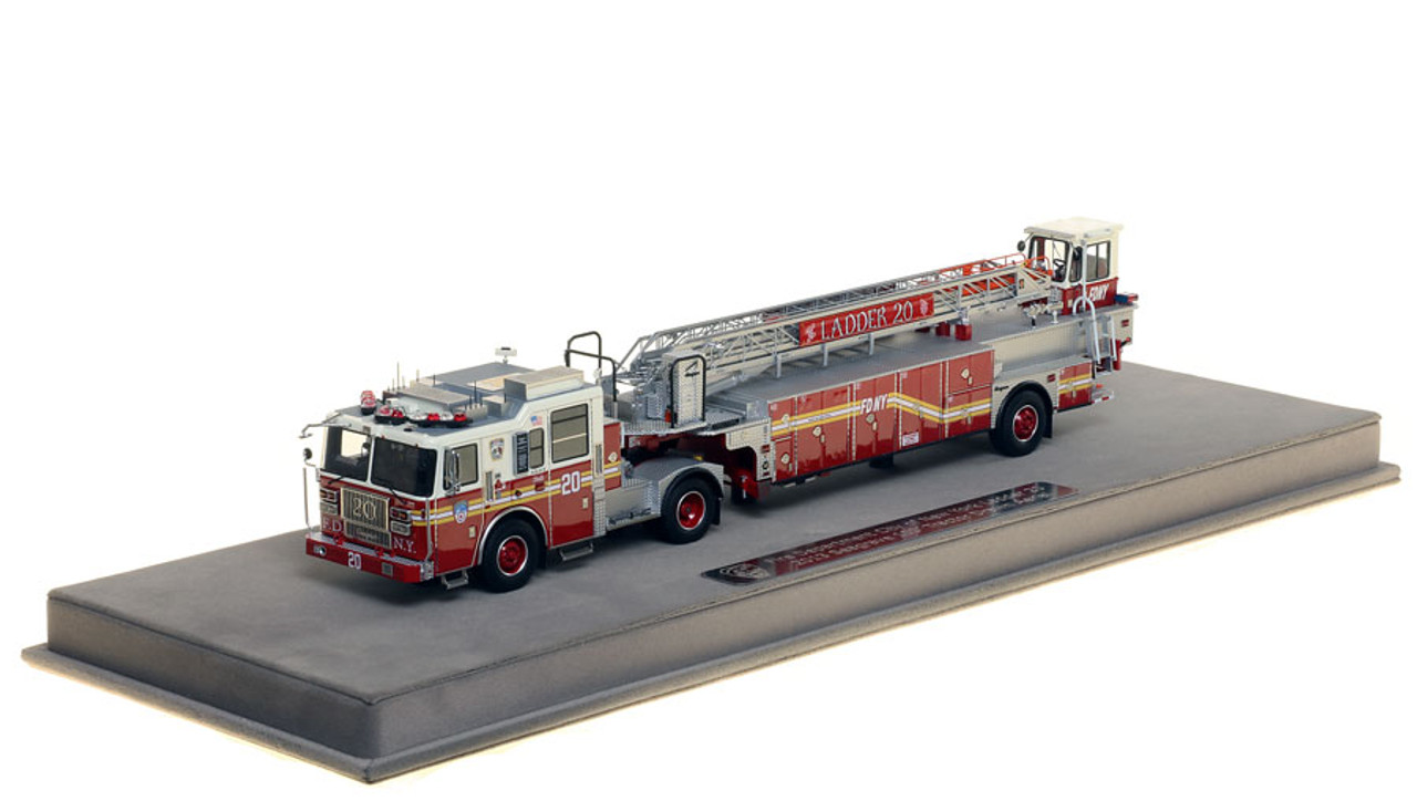 FIRE DEPARTMENT OF NEW YORK LADDER 20 - MANHATTAN
