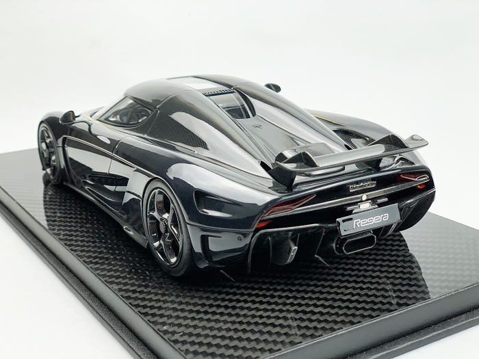 Koenigsegg Regera - 7182 jet black - 1:18