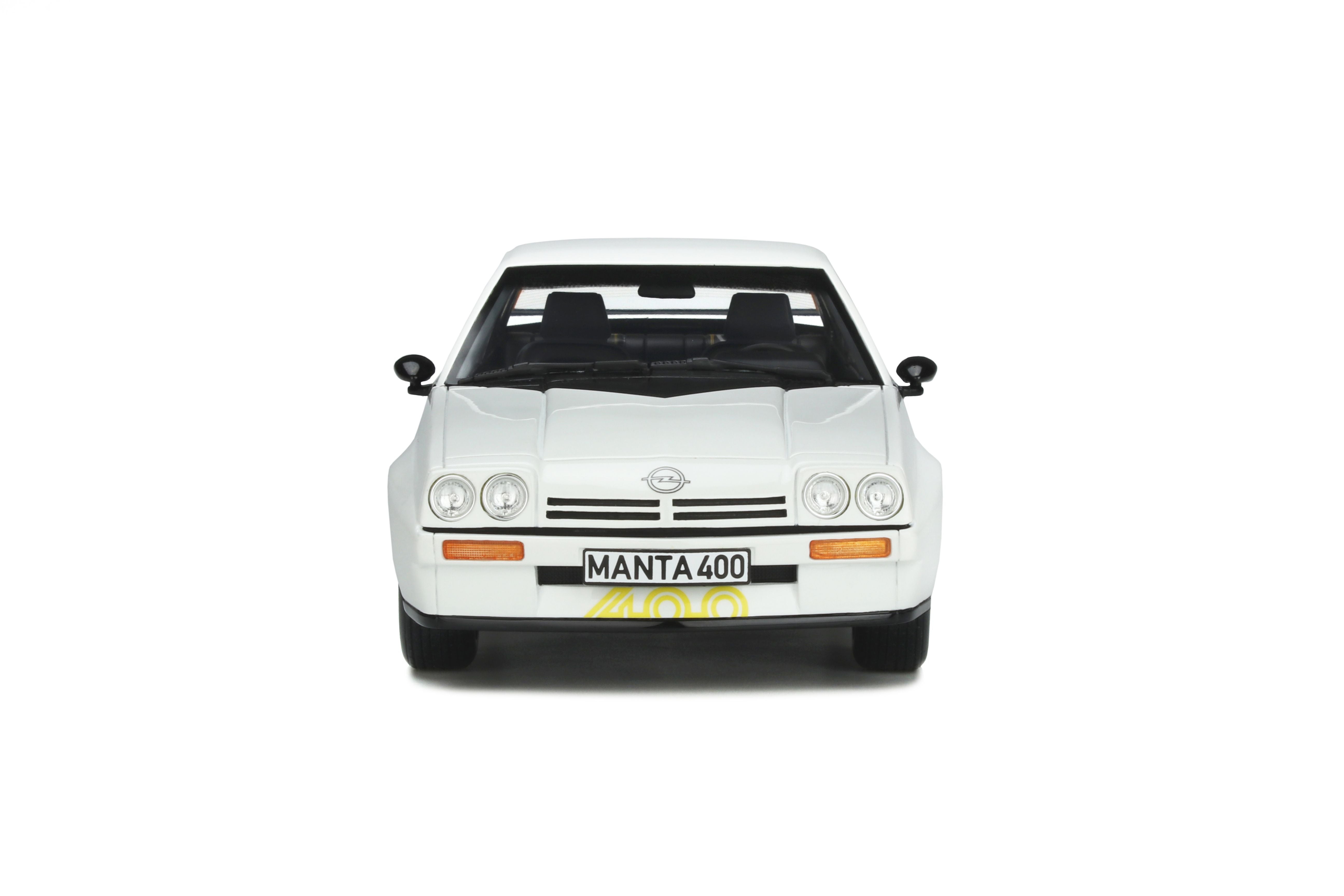 OTTO 1:18 1982 Opel Manta B 400 White OT921