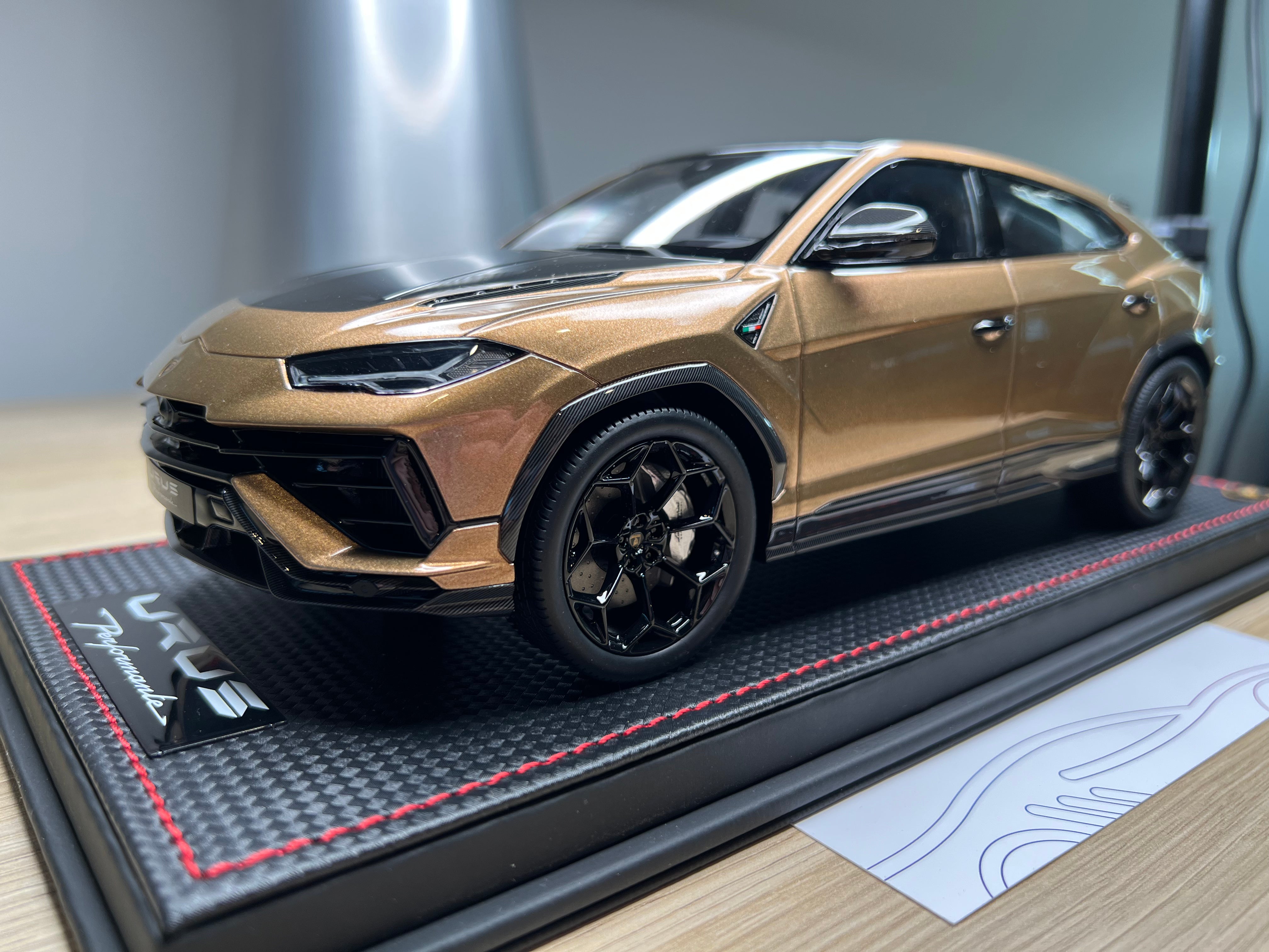 Lamborghini Urus Performante - Bronzo Hypnos LE49 - 1:18
