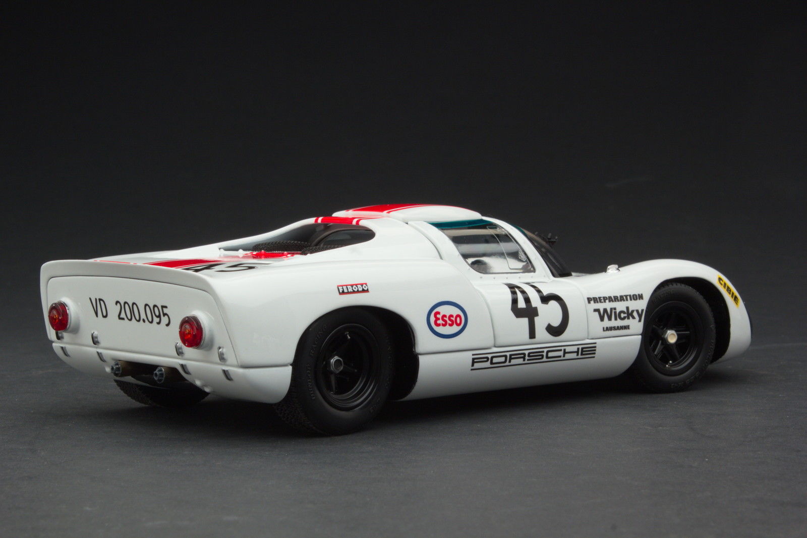 EXOTO 1:18 1968 Porsche 910 #45 Le Mans 24 Hours Jean-Pierre Hanrioud, André Wicky MTB00062B