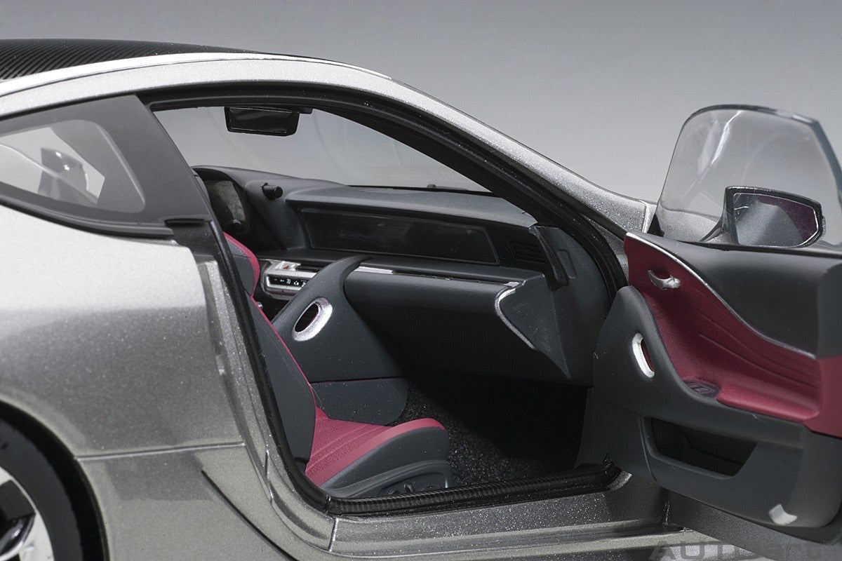 AUTOART 1/18 LEXUS LC500 SONIC TITANIUM METALLIC 78871