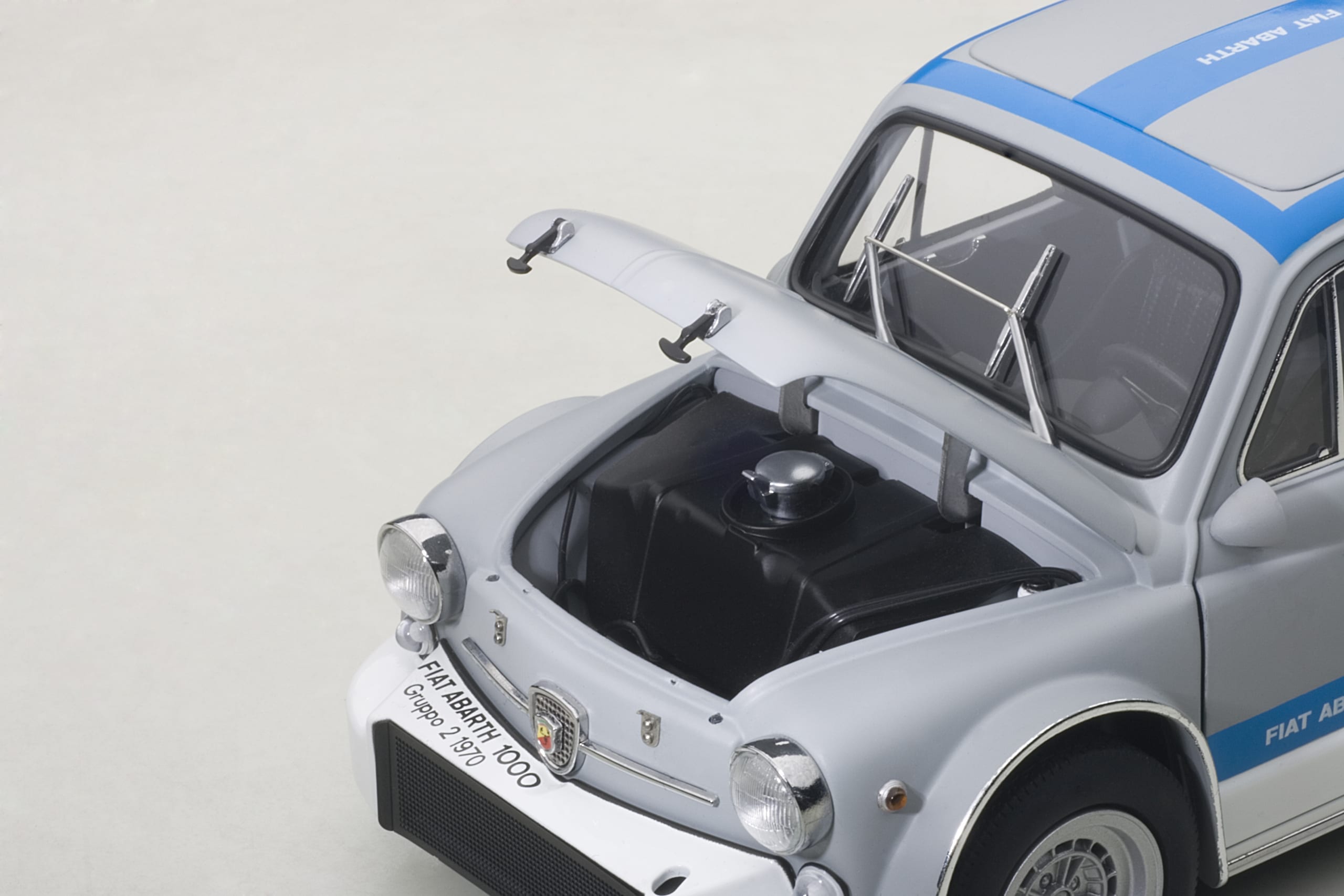 AUTOart 1:18 Fiat Abarth TCR 1000 (Matt Grey with Blue stripes) 72642