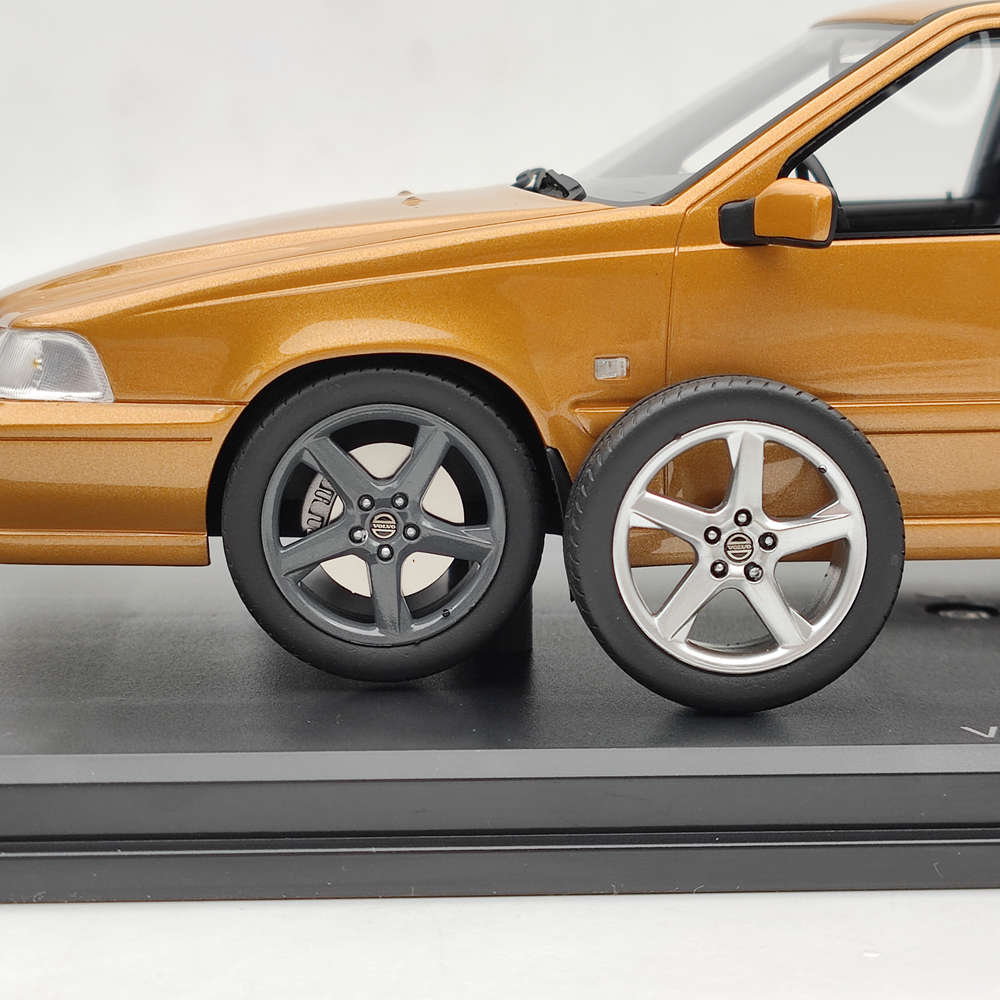 DNA Collectibles 1/18 1998 VOLVO V70 R P80 DNA000153 Resin Model Car Limited Toys Gift