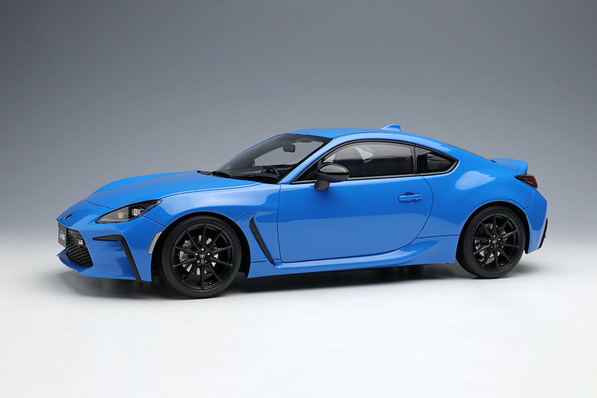*PREORDER* Make Up Co., Ltd / IDEA 1:18 Toyota GR86 (RZ) 2021 Edition