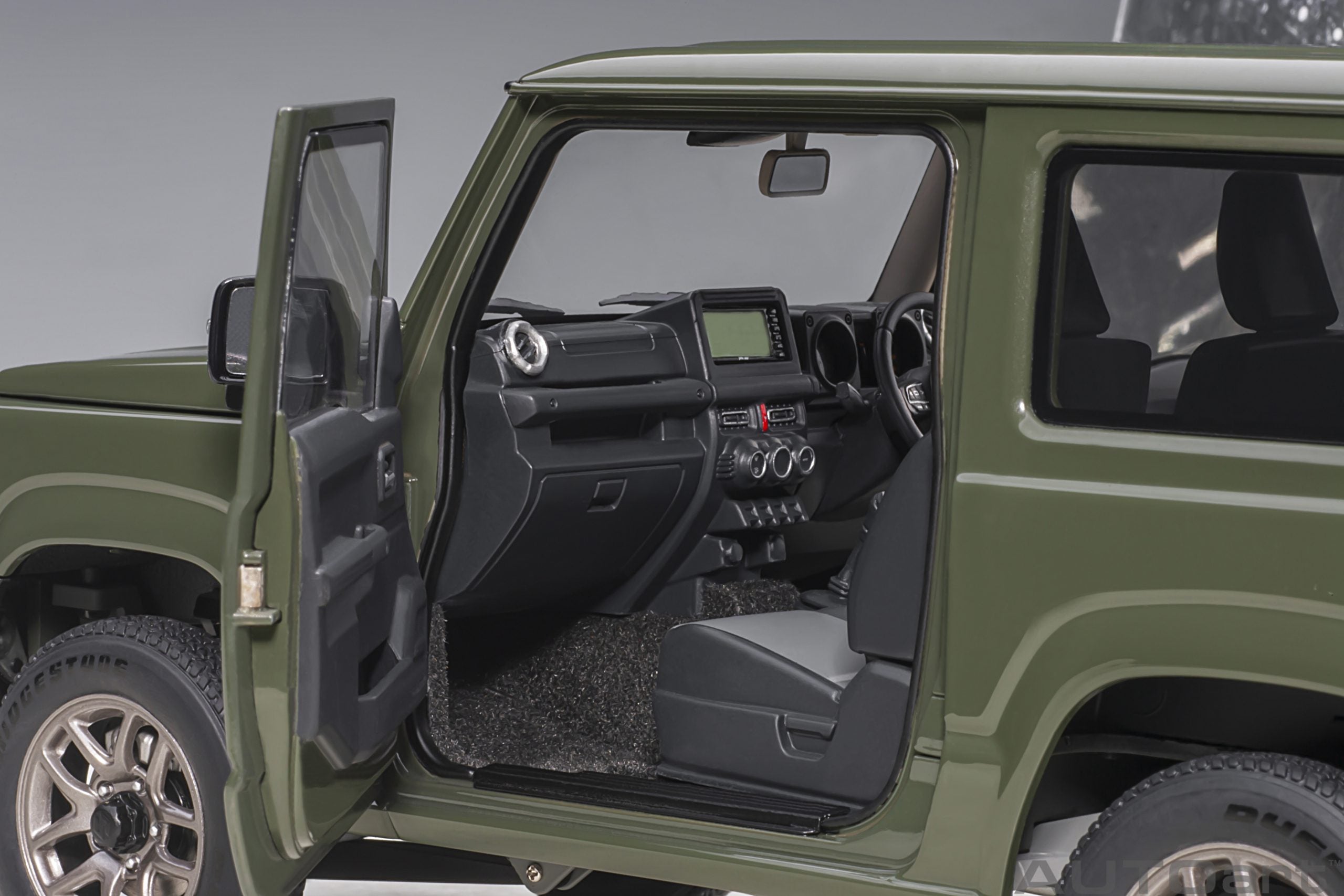 AUTOart 1:18 Suzuki Jimny (JB64) (Jungle Green) 78504