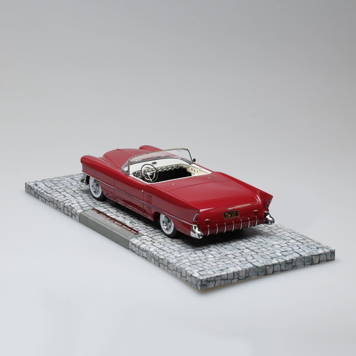 Minichamps 1:18 Cadillac Le Mans Dream Car 1953 Red 107148231