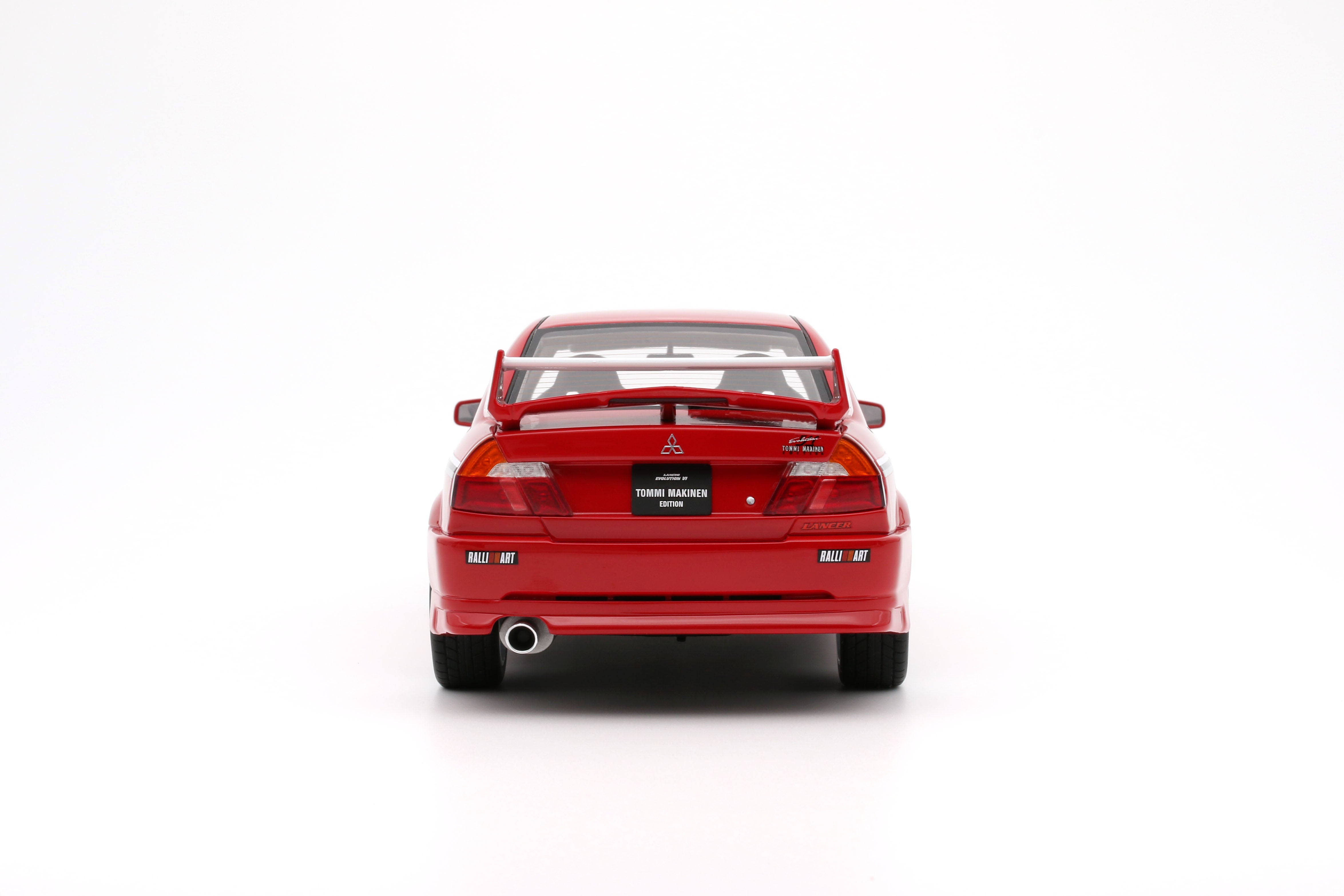OTTO 1:18 Mitsubishi Lancer EVO VI Tommi Makinen 1999 OT422