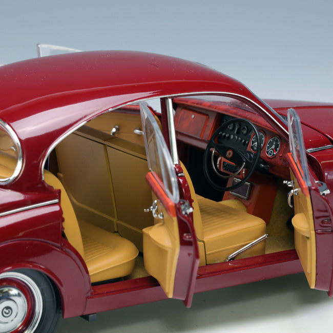 Paragon 1:18 1967 Daimler 250 V8 Red PA-98312