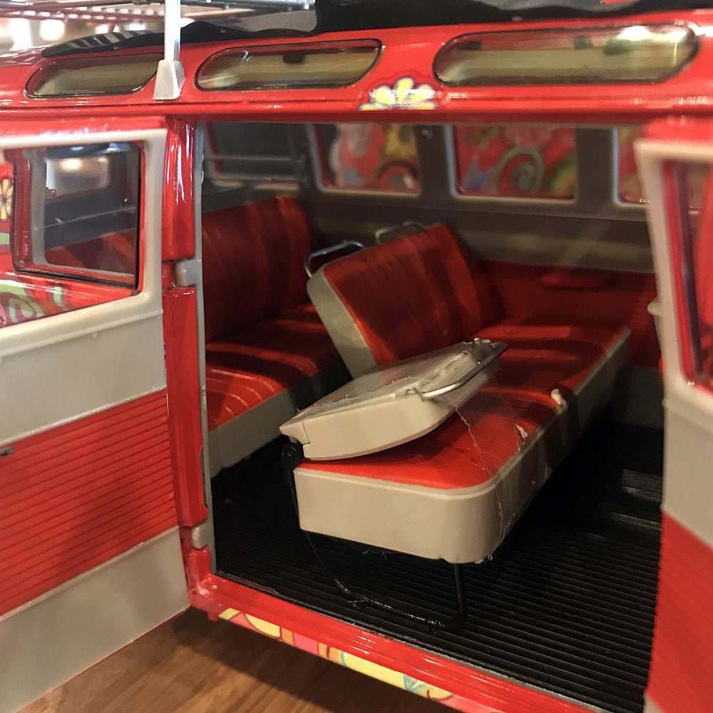 Schuco 1:18 Volkswagen T1 Samba 