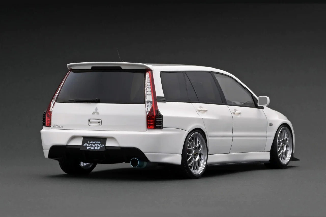 *PREORDER* Ignition Model 1:18 Mitsubishi Lancer Evolution Wagon (CT9W) in White