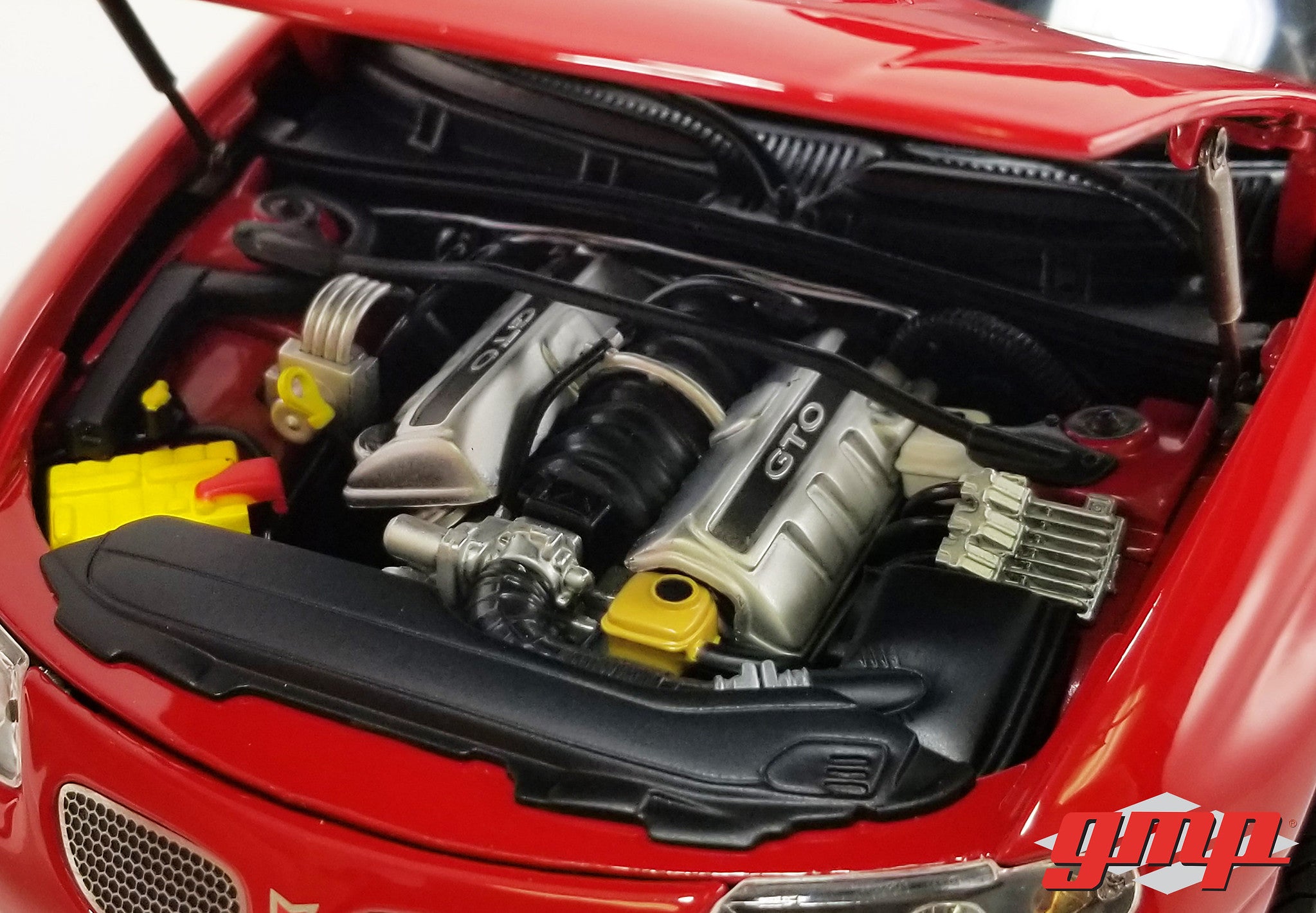 GMP 1:18 2006 Pontiac GTO - Spice Red with Black Interior GMP-18980