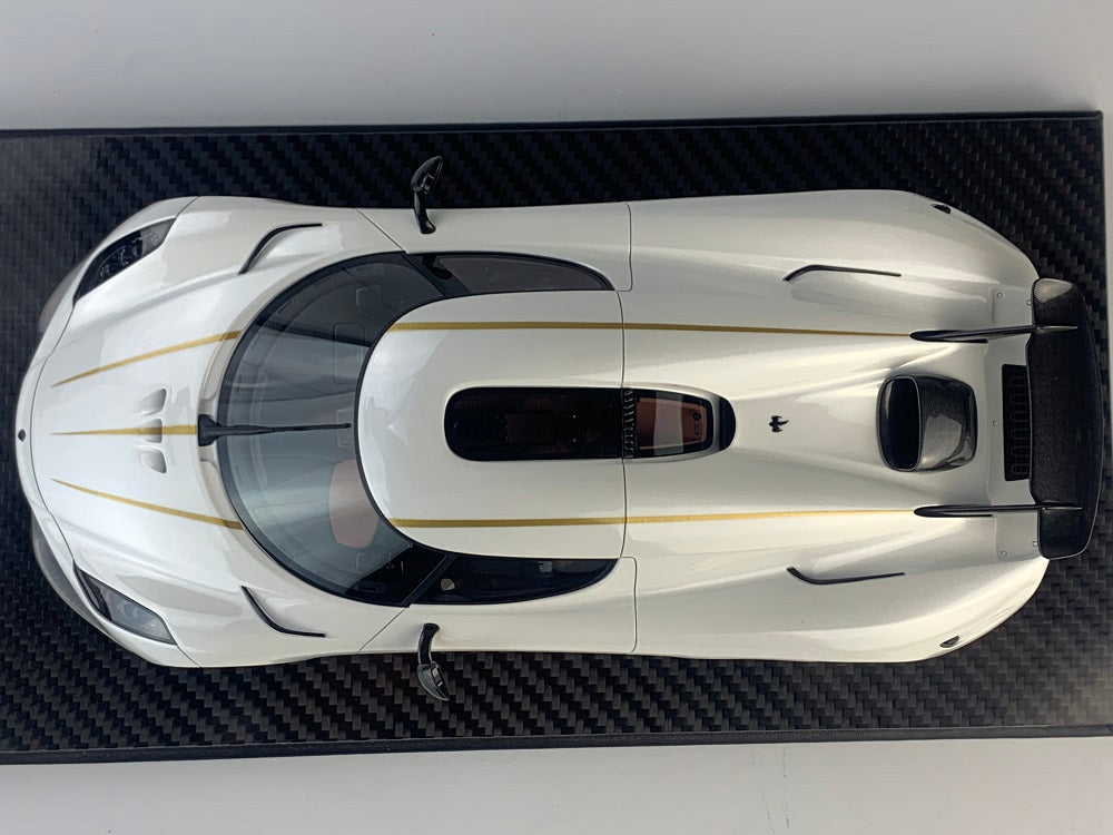 Frontiart 1:18 Koenigsegg Regera Pearl white F079-172