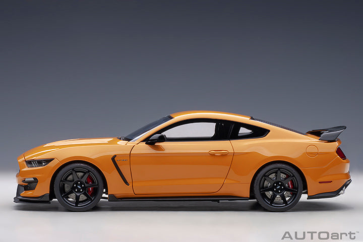 AUTOart 1:18 FORD SHELBY GT-350R (FURY ORANGE) 72929
