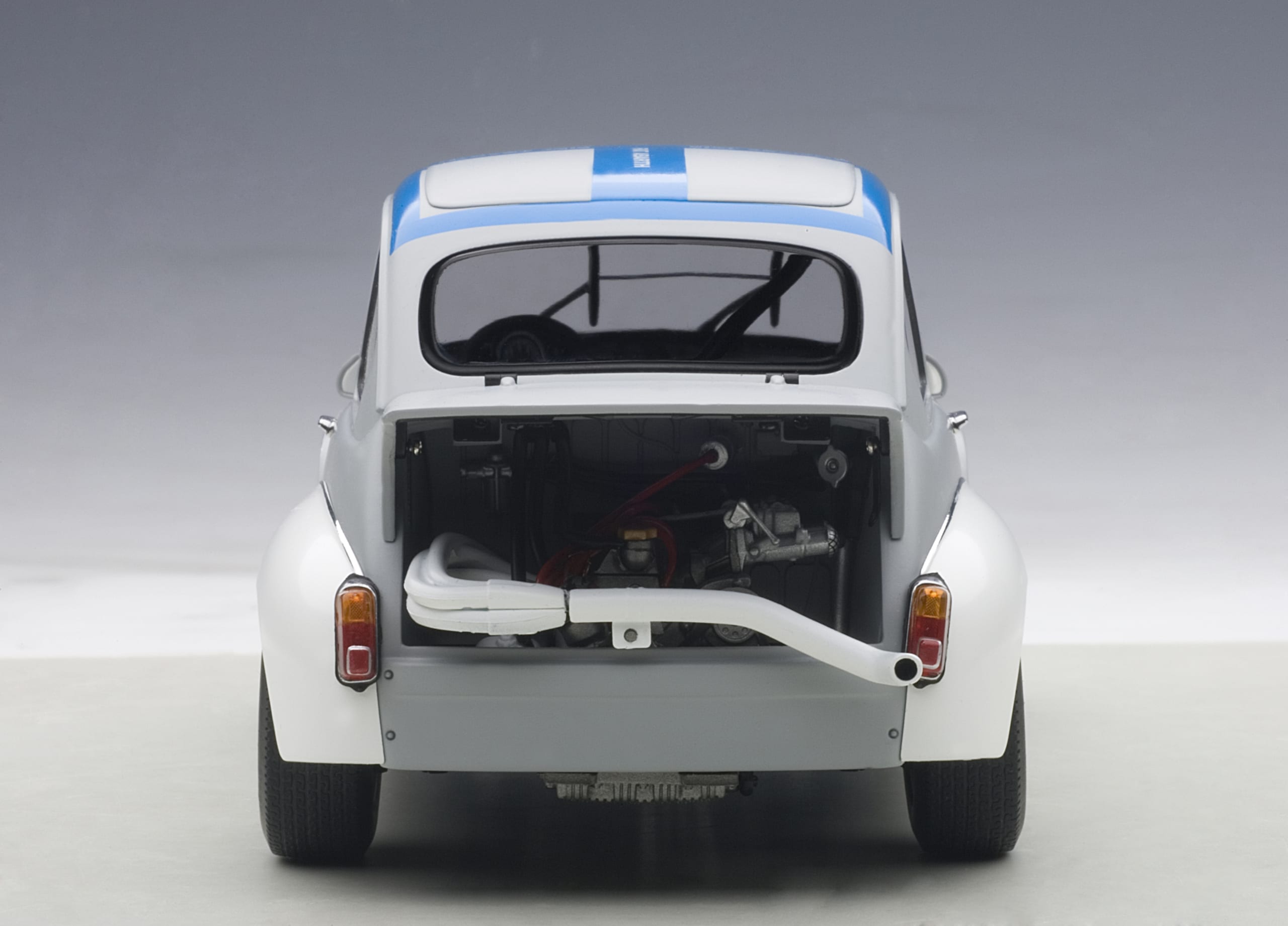 AUTOart 1:18 Fiat Abarth TCR 1000 (Matt Grey with Blue stripes) 72642