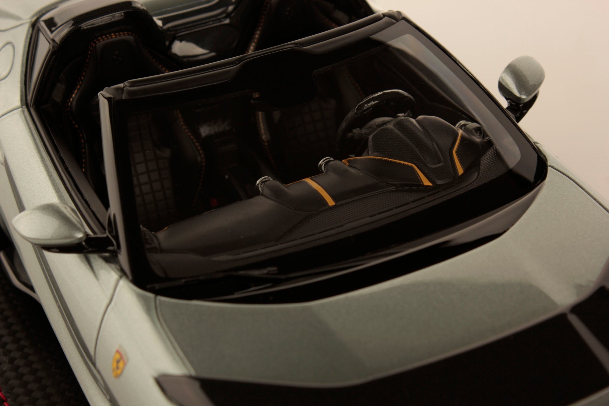 Ferrari 812 Competizione A - Grigio Coburn - 1:18