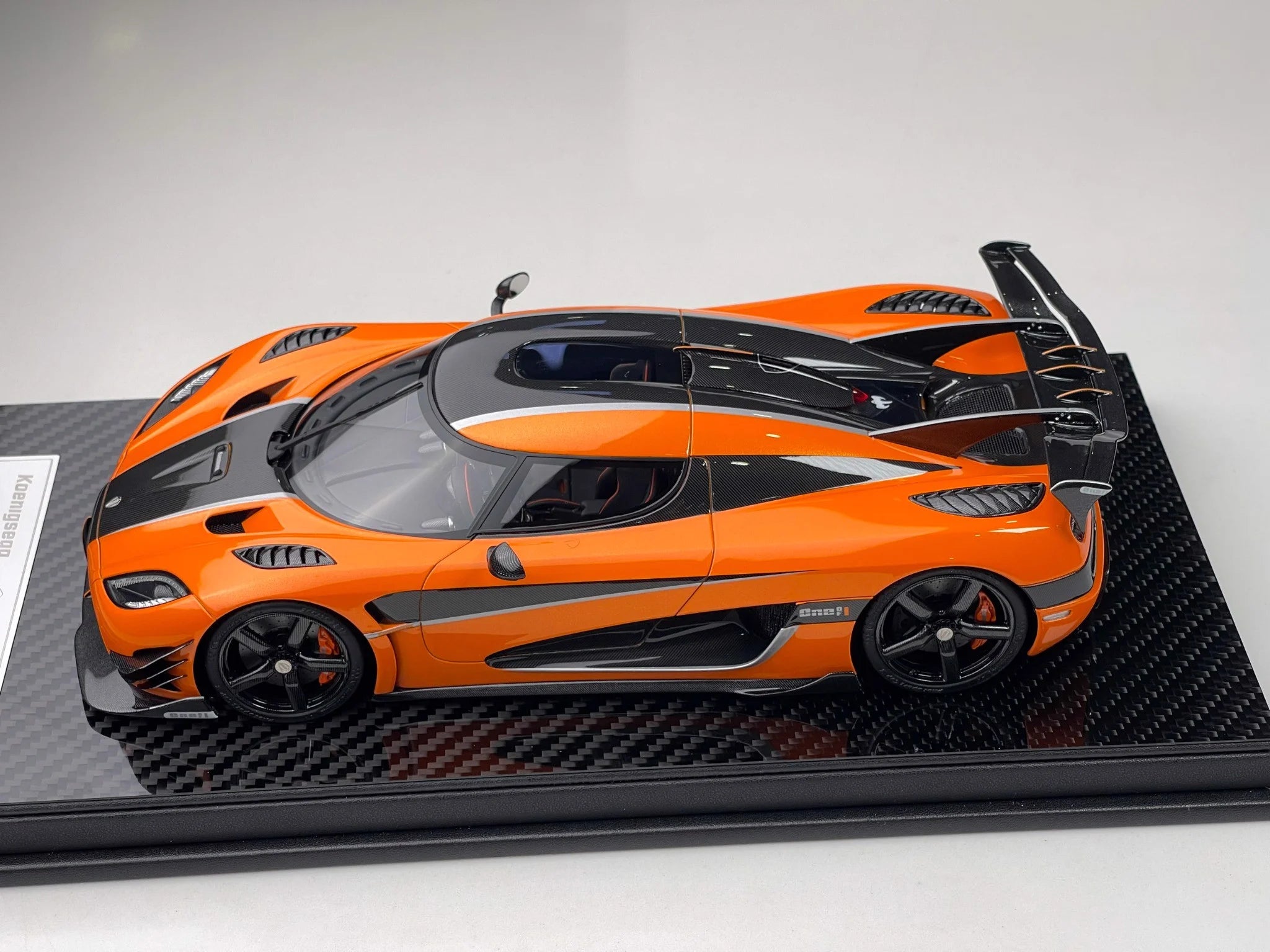 Frontiart 1:18 Koenigsegg Agera RS One of 1 Orange Carbon F055-18