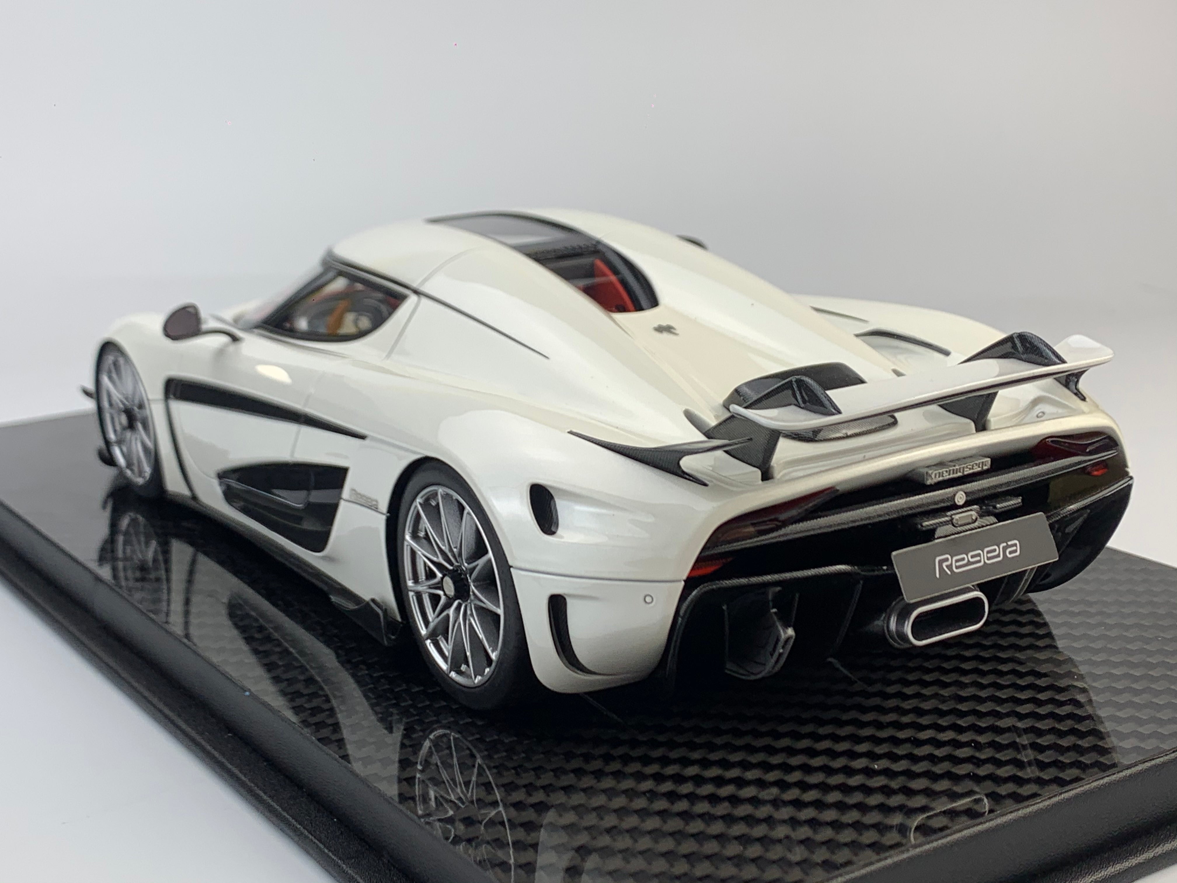Frontiart 1:18 Koenigsegg Regera Pearl White F071-29