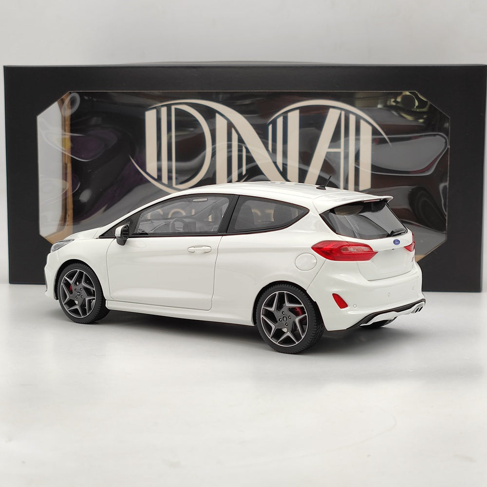 DNA Collectibles 1/18 Ford Fiesta ST 2020 DNA000142 Resin Model Limited White Toy Car