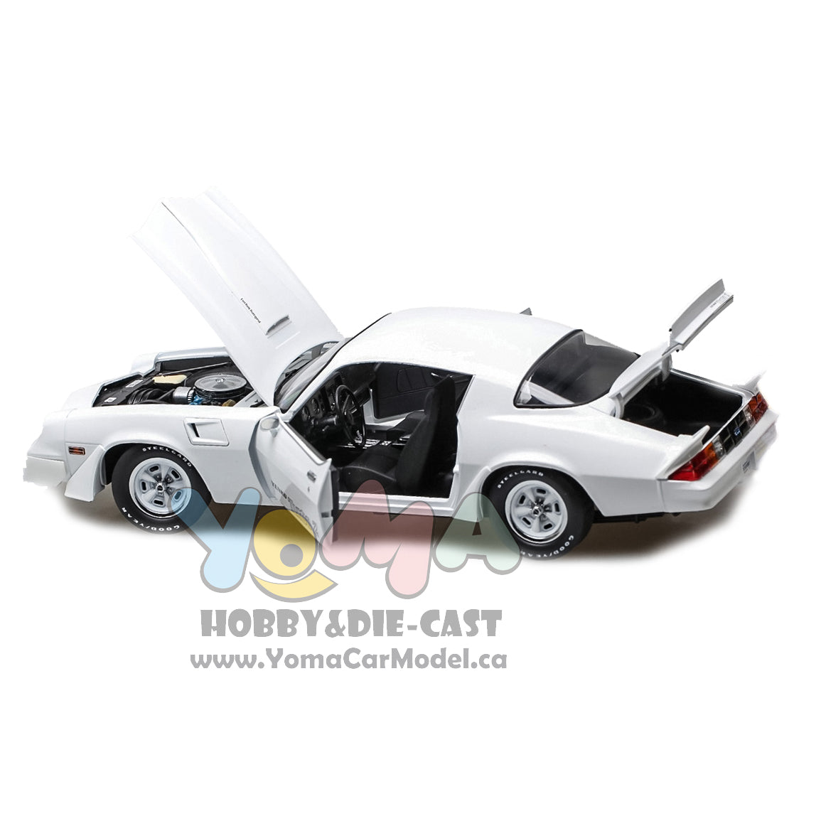 GreenLight 1:18 1981 Chevrolet Z/28 Yenko Turbo Z - White 12998