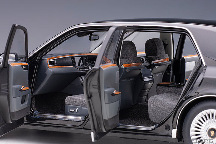 AUTOART 1:18 TOYOTA CENTURY 2018 (BLACK) 78762