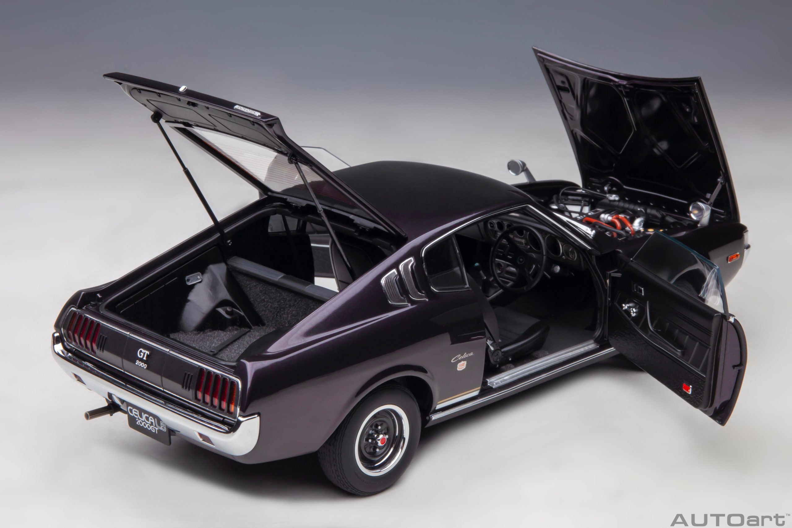 AUTOart 1:18 Toyota Celica Liftback 2000GT (RA25) 1973 (Dark Purple Metallic) 78769
