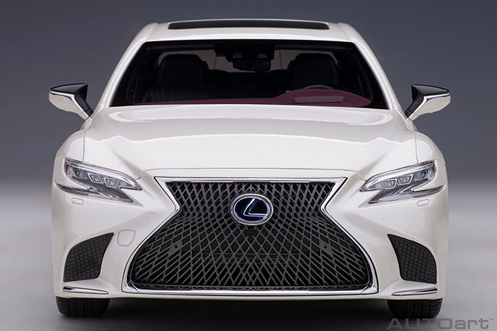 LEXUS LS 500h (SONIC WHITE METALLIC/CRIMSON & BLACK INTERIOR)