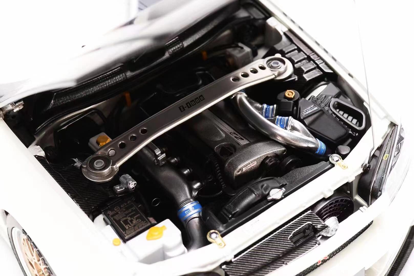 *PREORDER* MOTORHELIX 1:18 Nissan Skyline GT-R (R34) Z-Tune in White