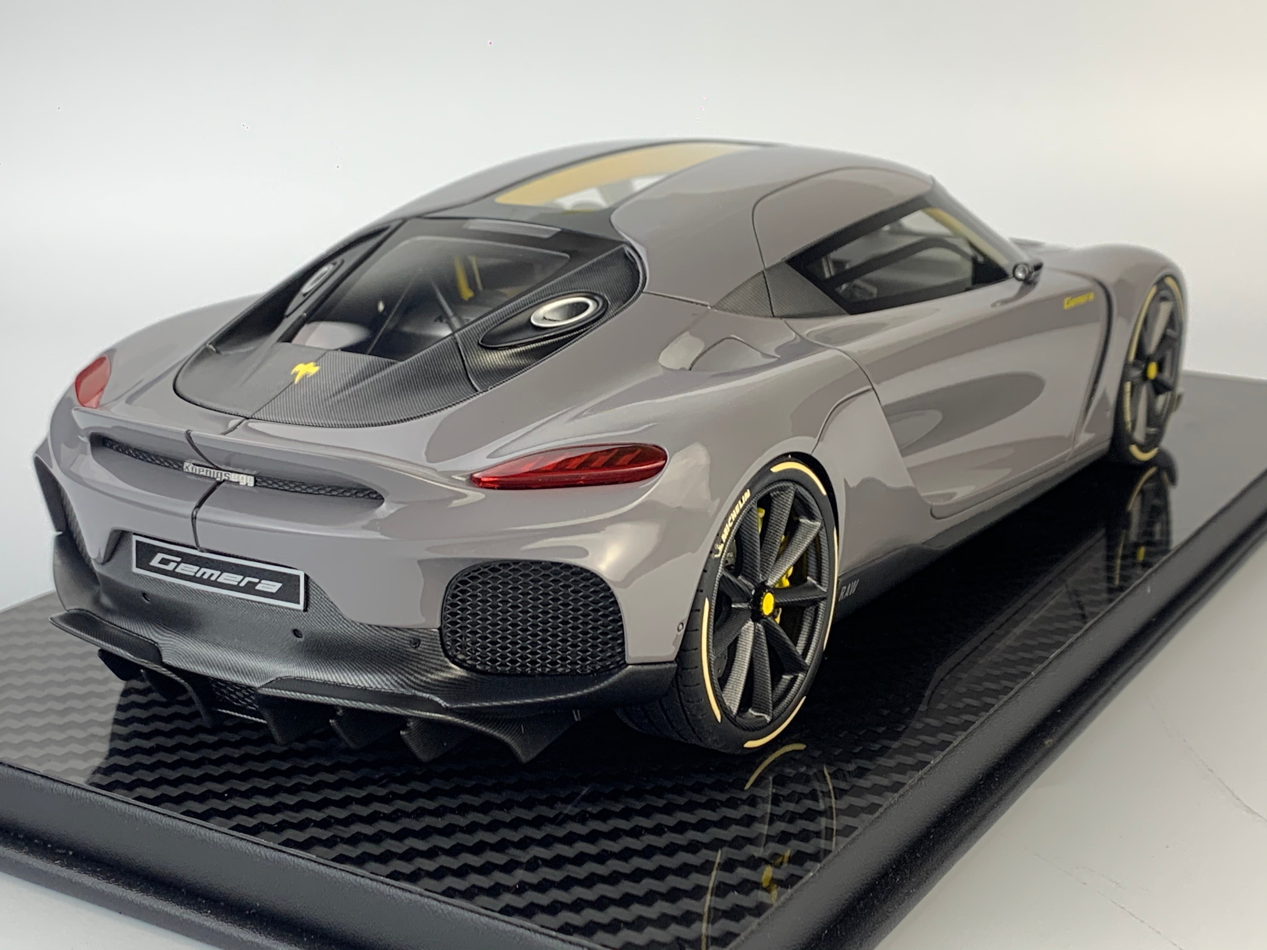 Frontiart 1:18 Koenigsegg Gemera Iron grey F075-154