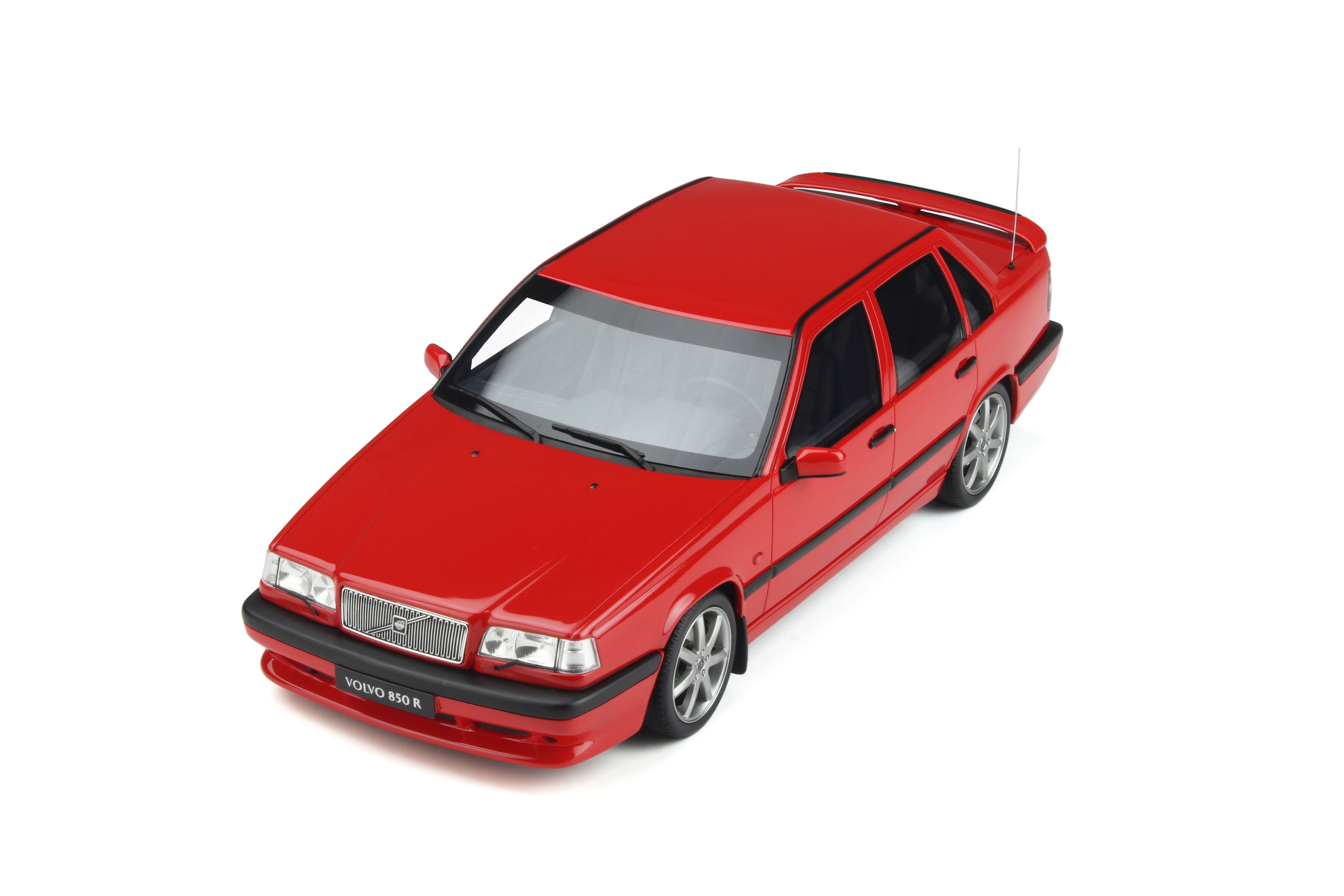 OTTO 1:18 1996 Volvo 850 R Sedan Red OT427