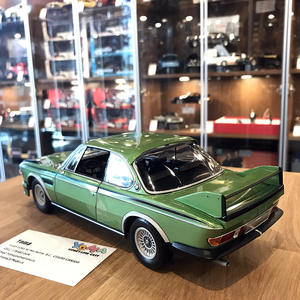 Minichamps 1:18 1975 BMW 3.0 CSL (E9) Coupe green metallic w/stripes 180029024