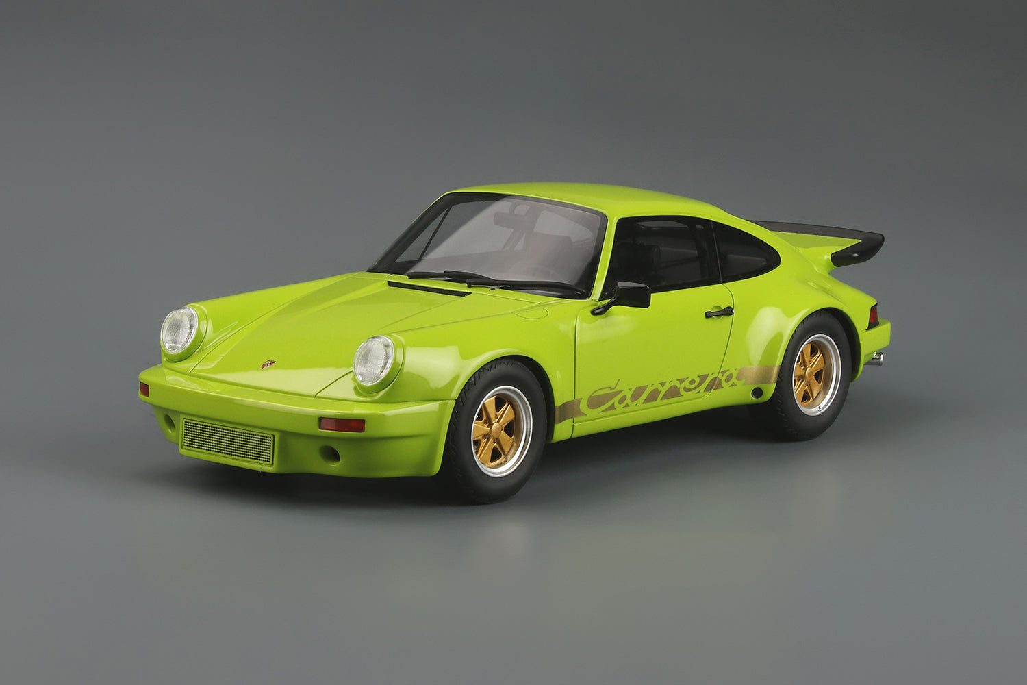 GT Spirit 1:18 1974 Porsche 911 Carrera 3.0 RS Birch Green GT822