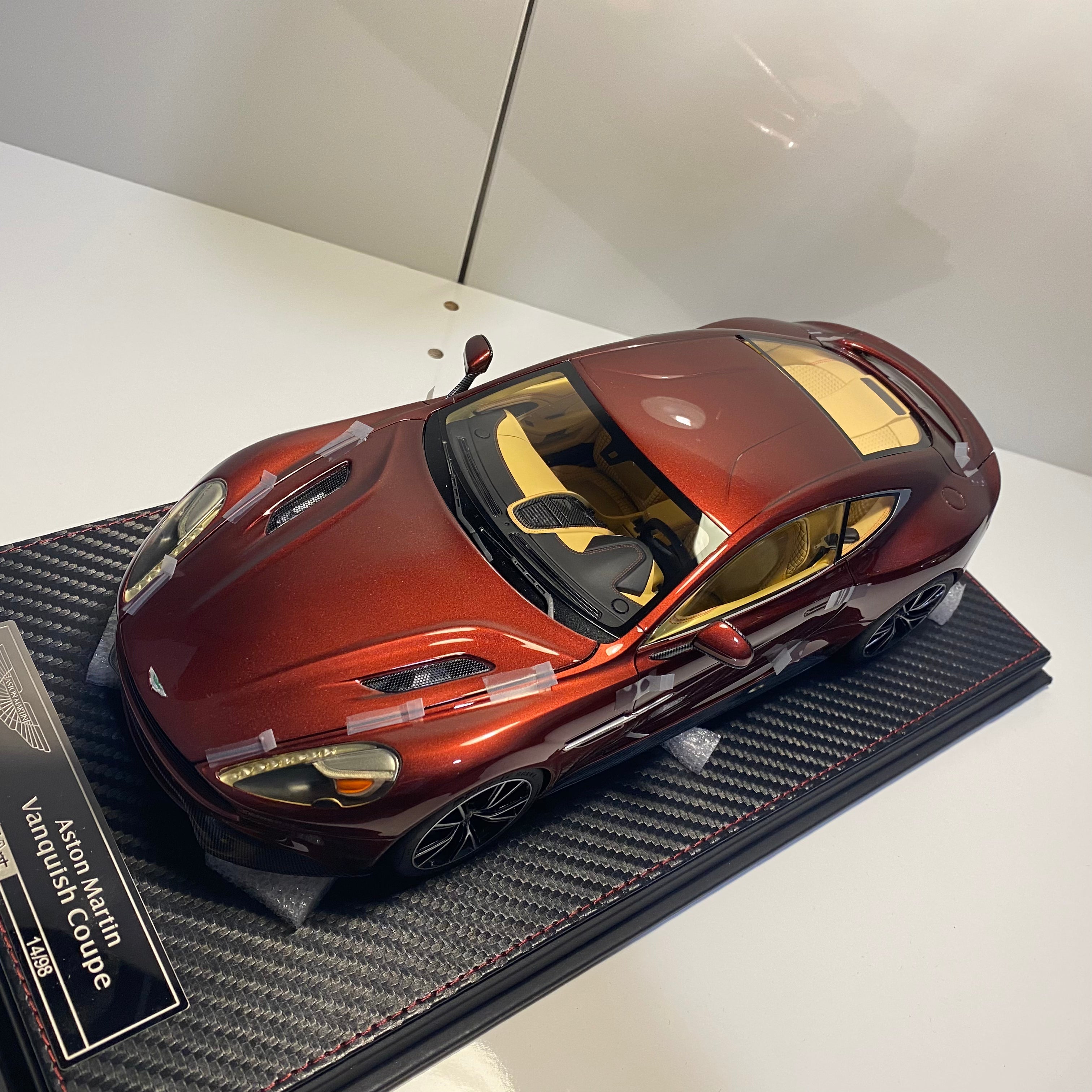 Frontiart 1:18 Aston Martin Vanquish coupe Open Bronze FA008-59