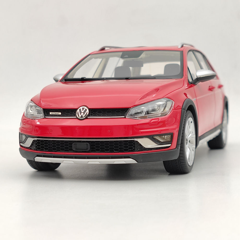 DNA Collectibles 1/18 Volkswagen Golf 7 Alltrack DNA000035 Resin Model Car Red Toys Gift