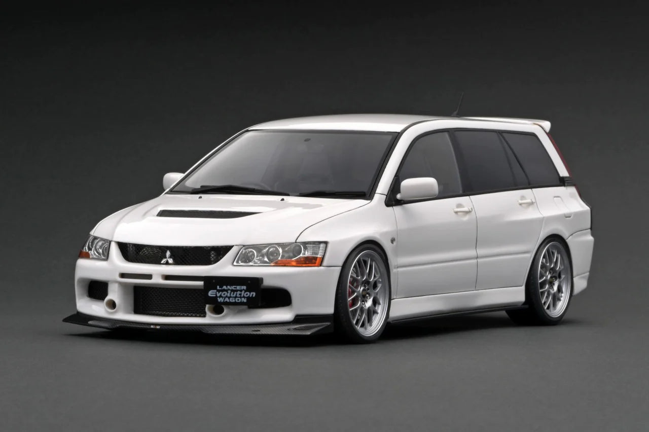 *PREORDER* Ignition Model 1:18 Mitsubishi Lancer Evolution Wagon (CT9W) in White