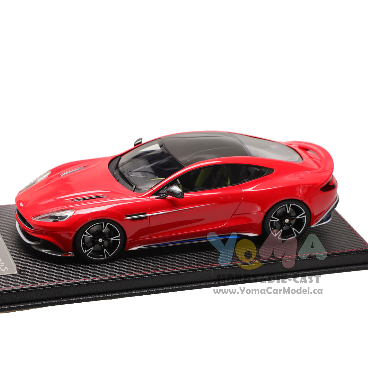 Frontiart AvanStyle 1:18 Aston Martin Vanquish S Red AS018-06