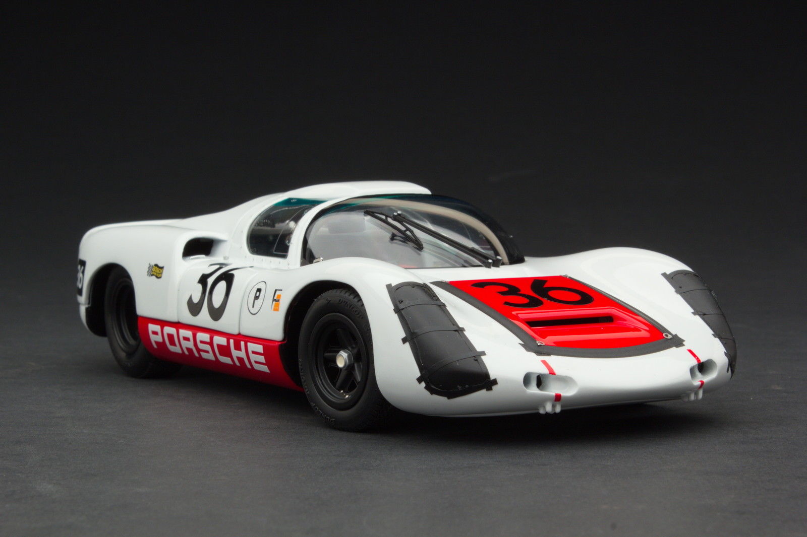 EXOTO 1:18 1967 Porsche 910 #36 Sebring Winner MTB00066B