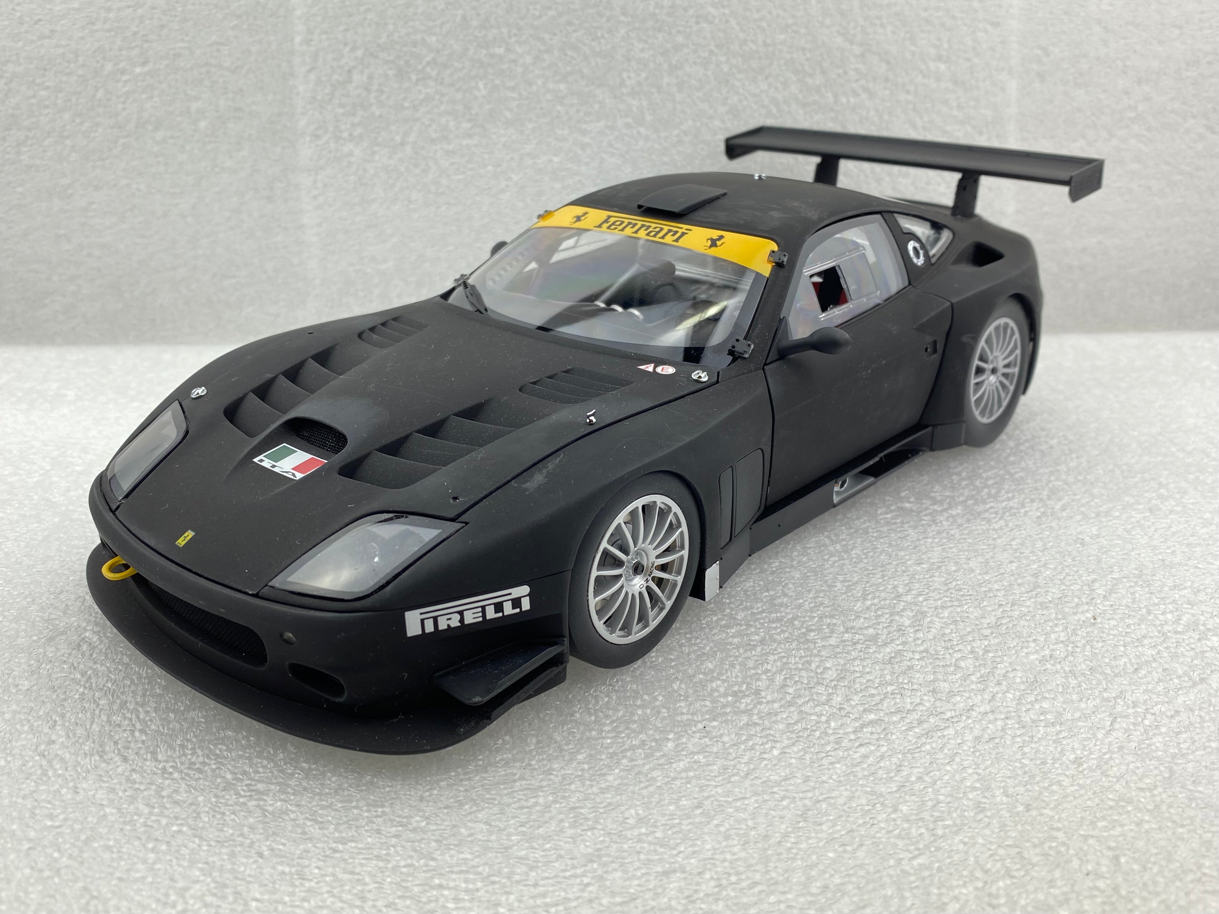 Kyosho 1:18 Ferrari 575 GTC Evoluzione 2005 Matt Black 08392A (Clearance Final Sale)