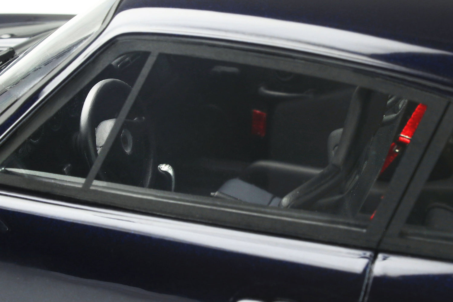 GT Spirit 1:18 1995 Porsche 911 (993) RS Midnight Blue GT314