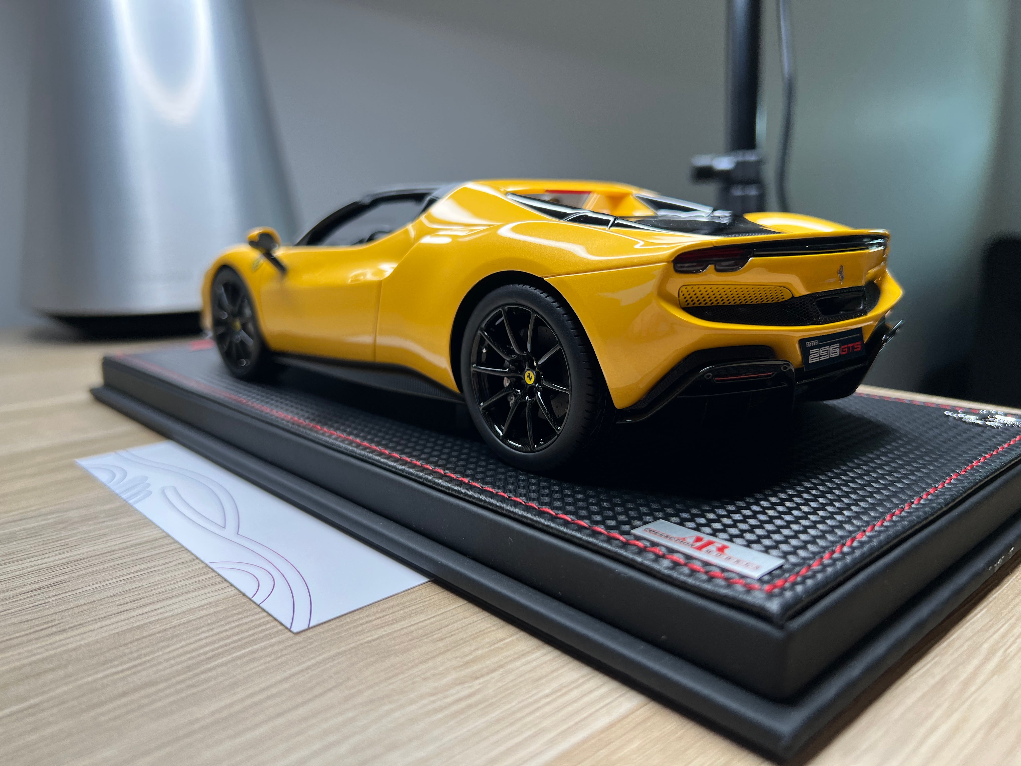 Ferrari 296 GTS - Giallo Tristrato LE25 - 1:18