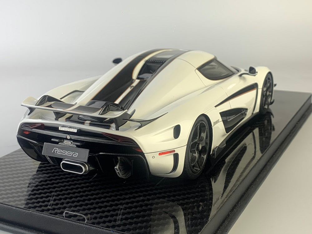 Frontiart 1:18 Koenigsegg Regera Pearl white F079-29