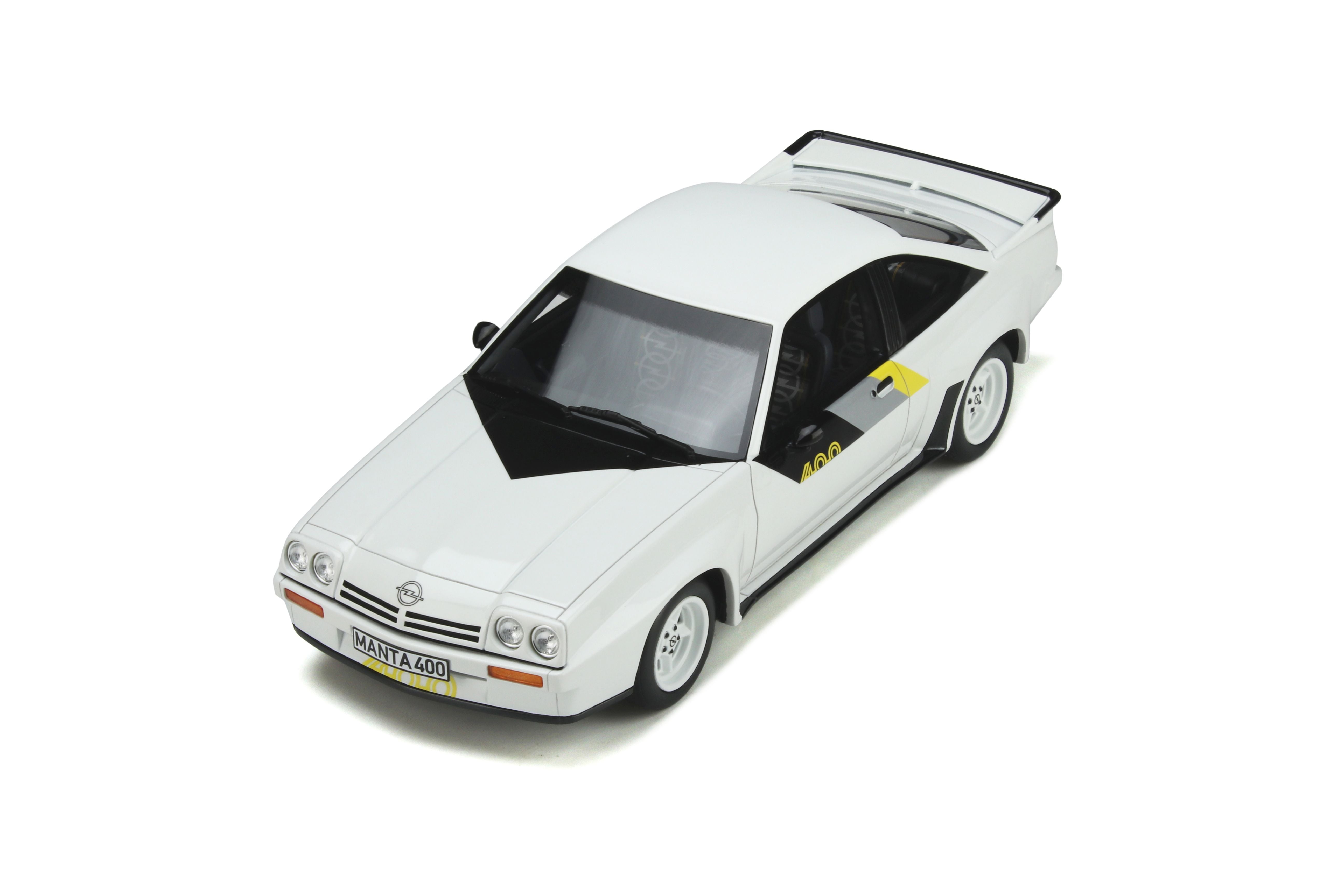 OTTO 1:18 1982 Opel Manta B 400 White OT921