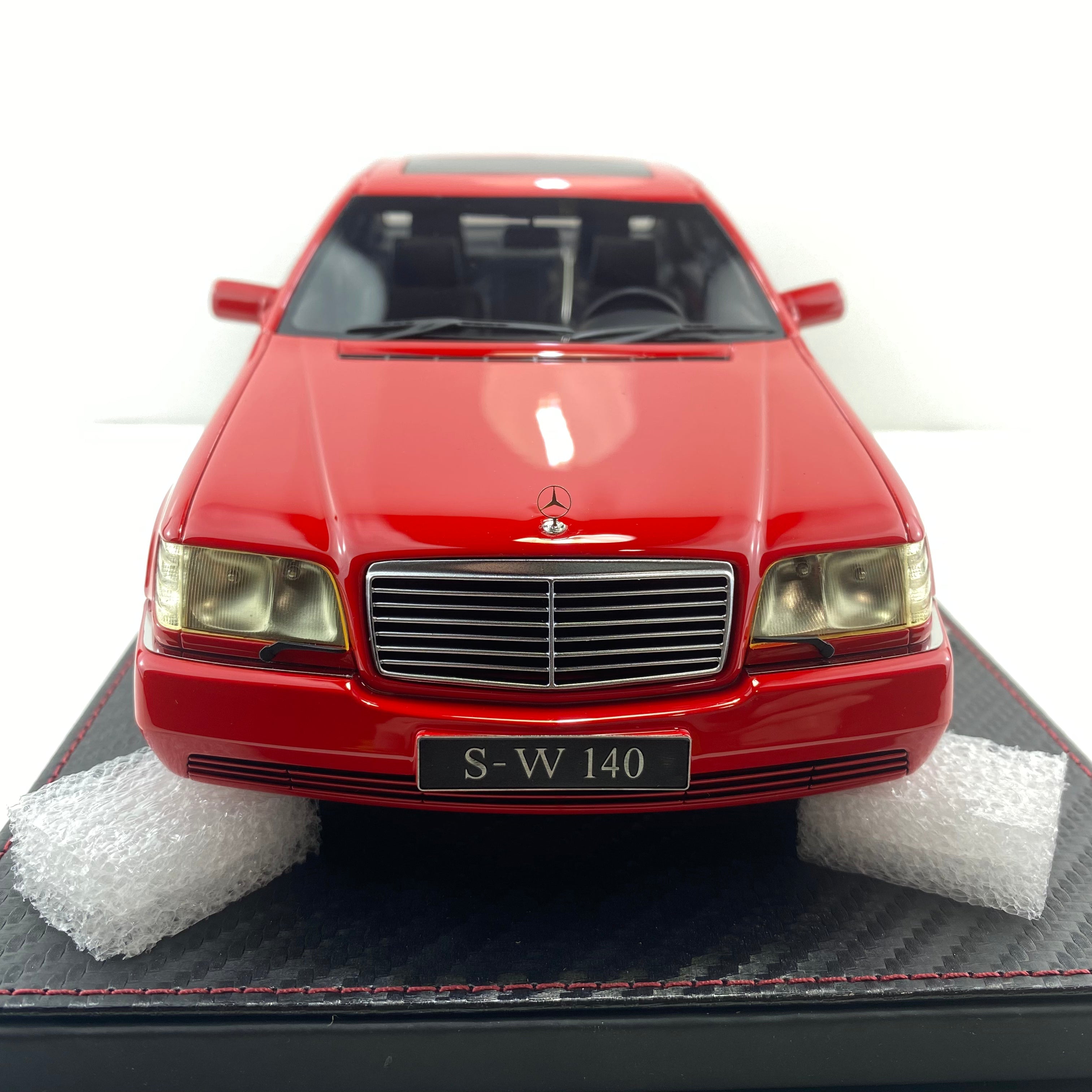 Frontiart AvanStyle 1:18 Mercedes Benz S600 W140 Limousine 1997 Red AS007-06