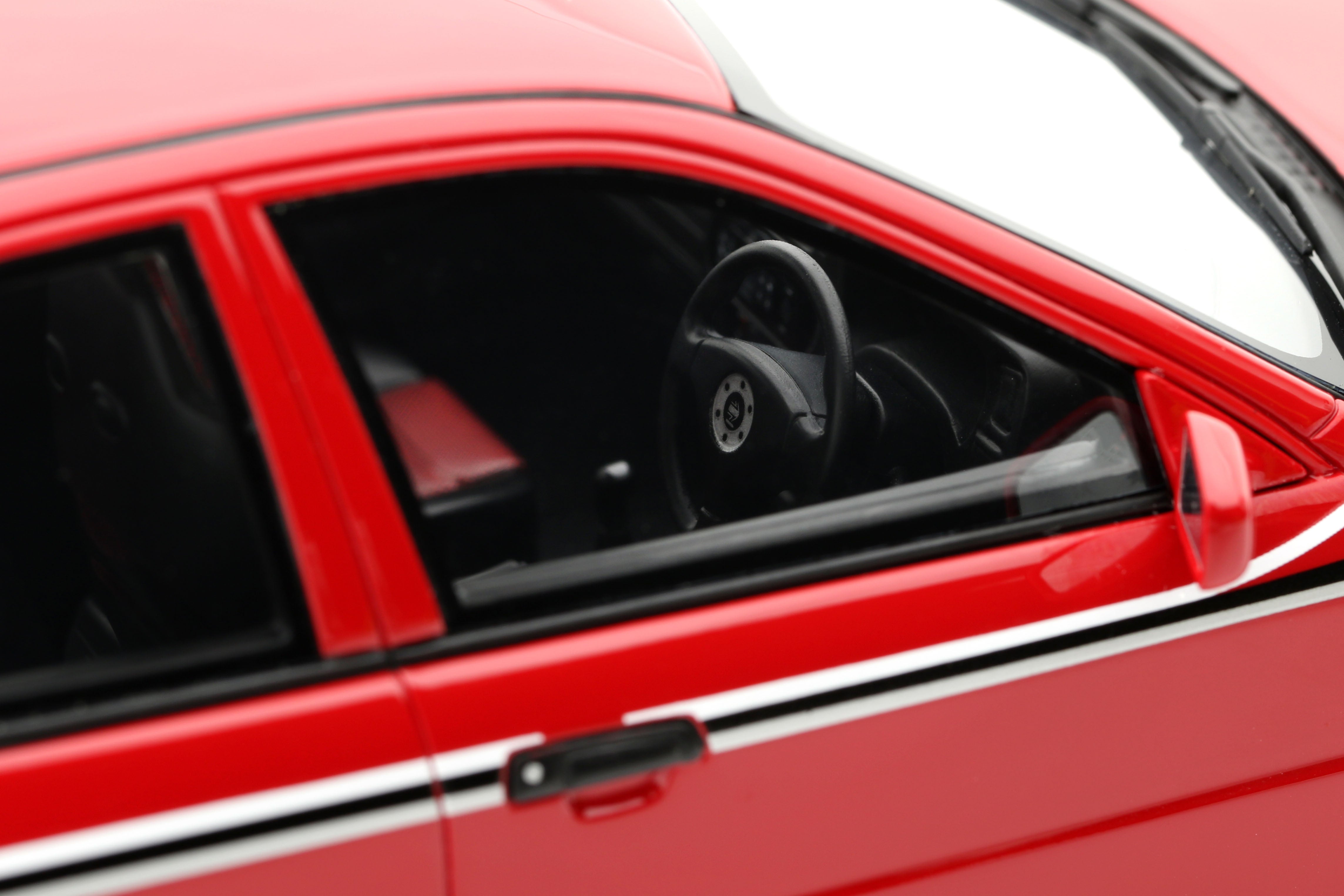 OTTO 1:18 Mitsubishi Lancer EVO VI Tommi Makinen 1999 OT422