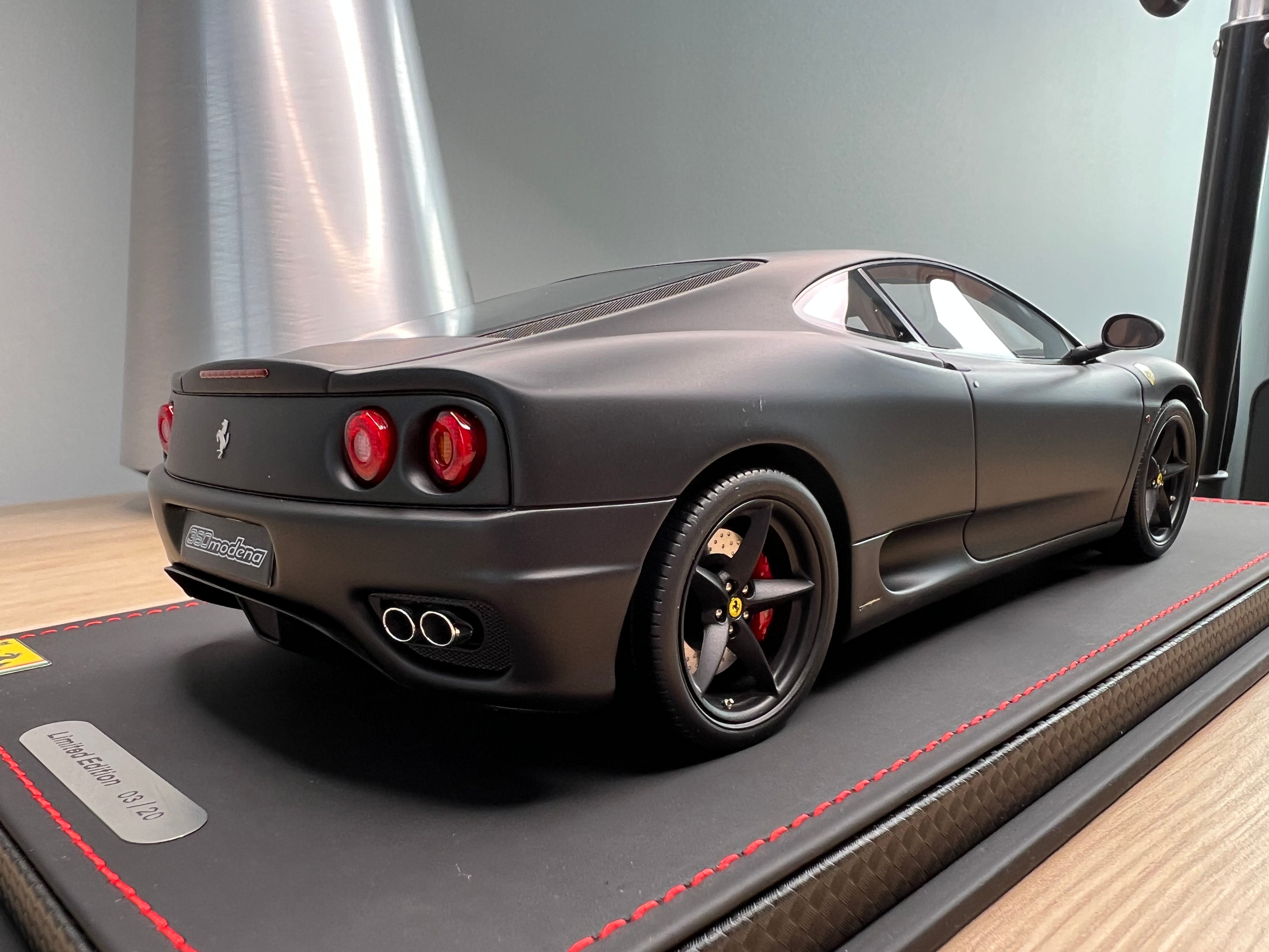 Ferrari 360 Modena - matte black edition - 1:18
